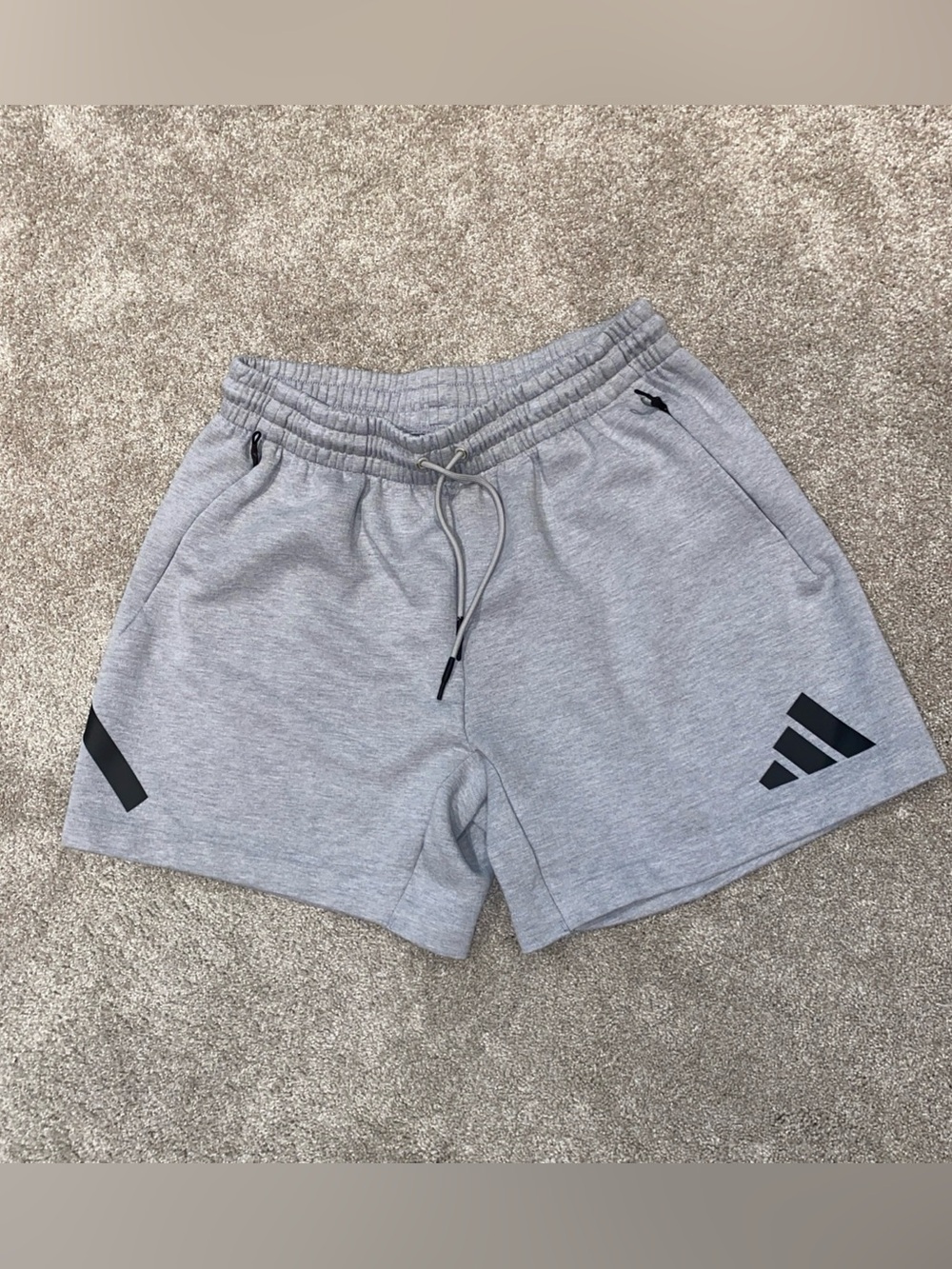 Adidas ZNE Shorts Grey Heather Men’s XL Athletic Drawstring Zip Pockets Summer